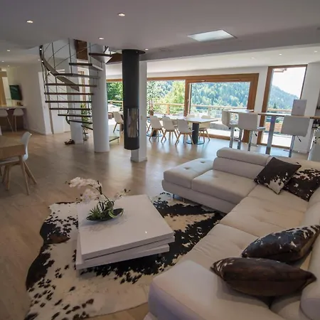 La Du Dahu Villa *